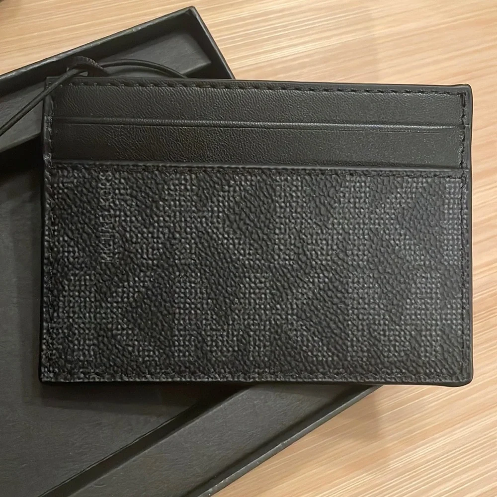 Brand New Michael Kors Black Jet Set Card Holder Case & Matching Keychain